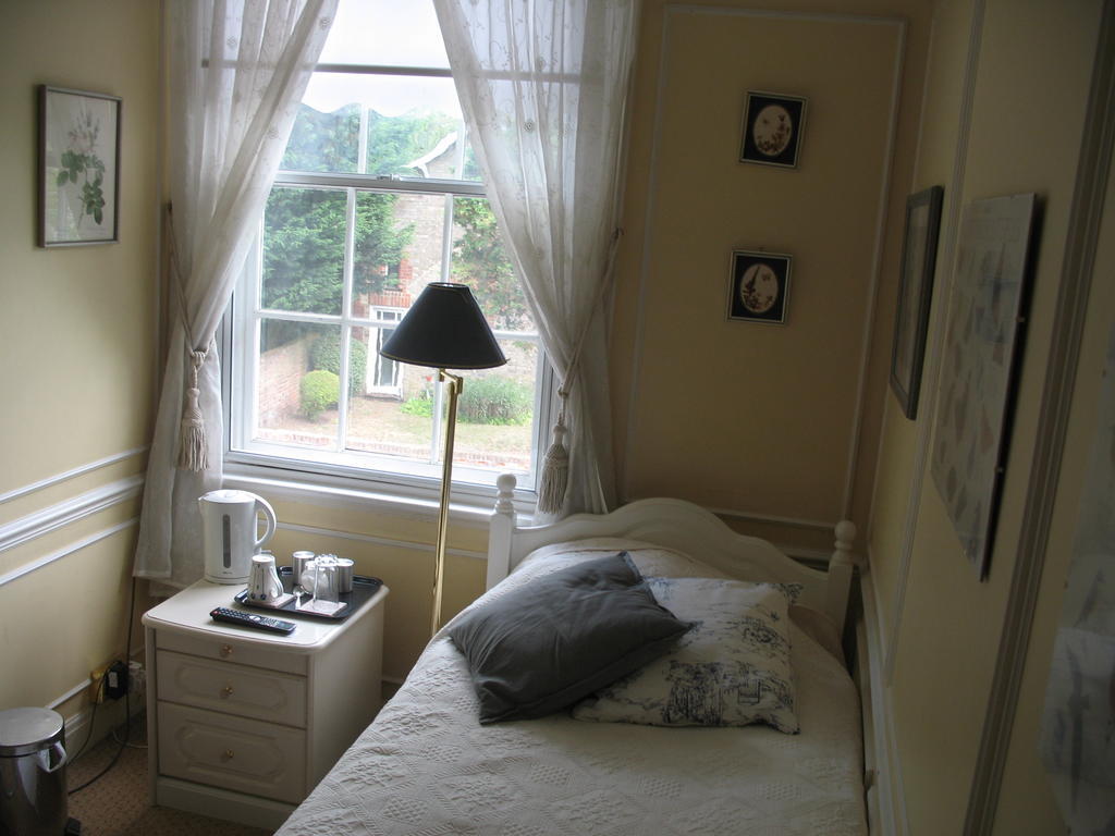 Rothmans B&B Chelmsford Ruang foto